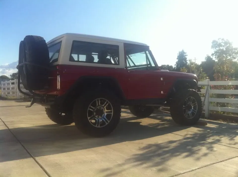 Bronco11411013.webp
