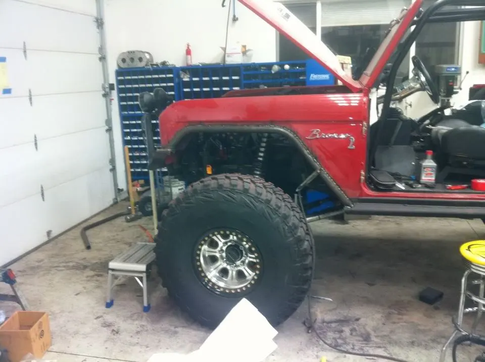 bronco33111002.webp