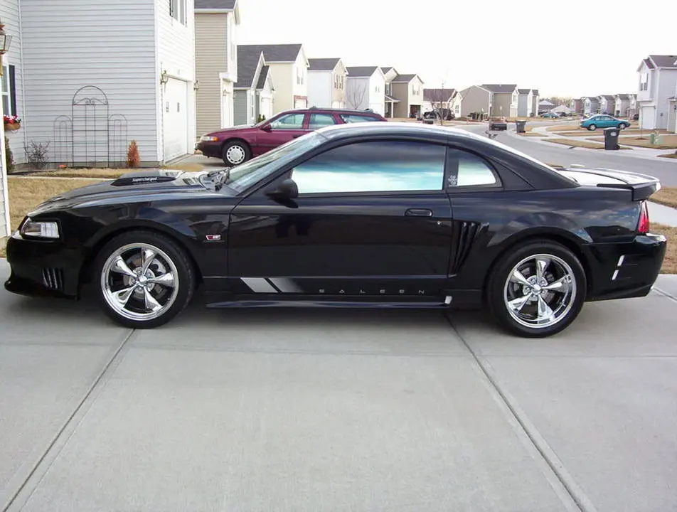 bullitt-side.webp
