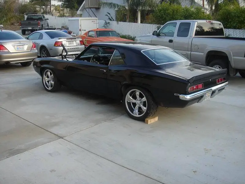 camarowith18s2.webp