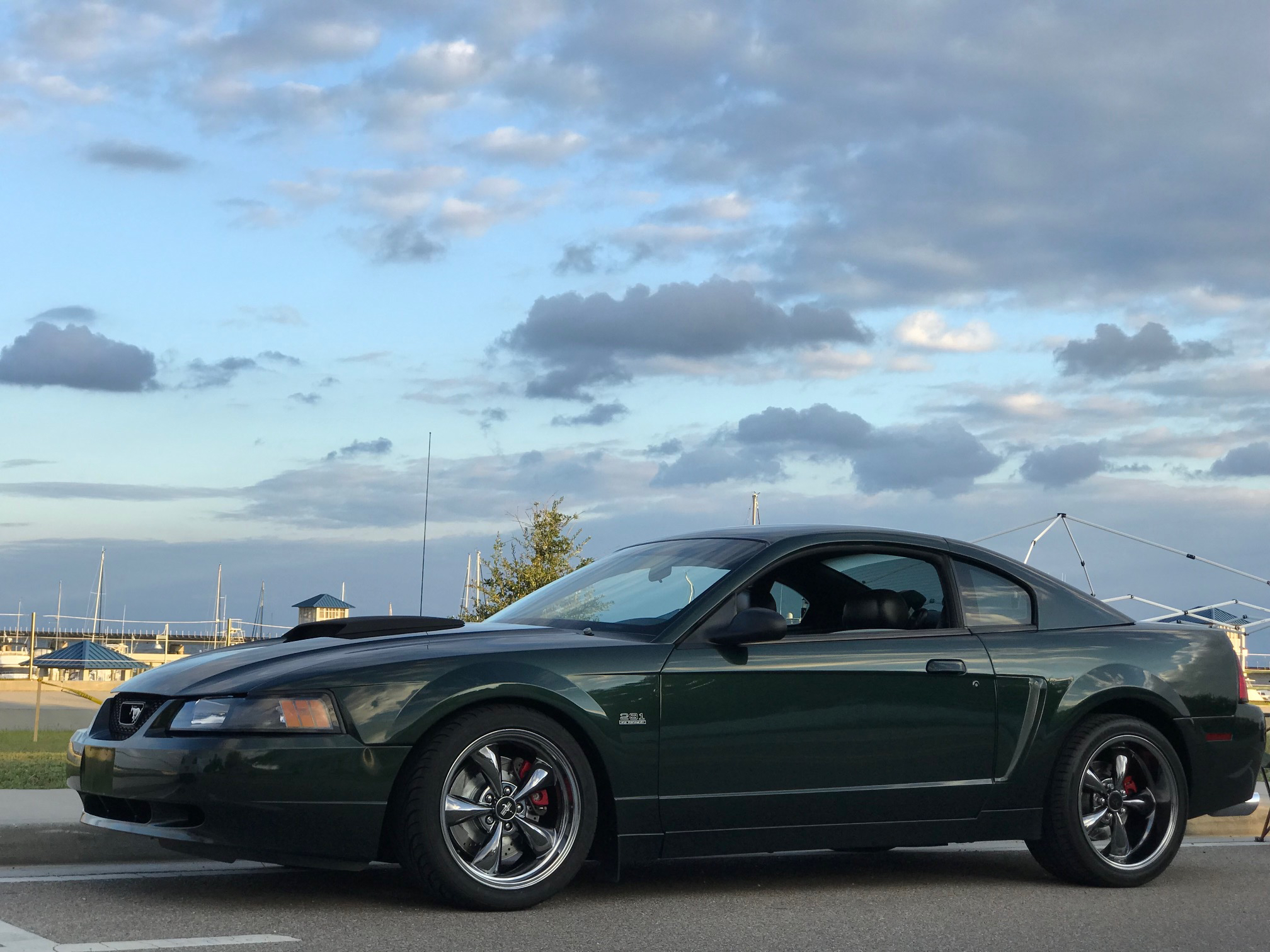 car1.webp