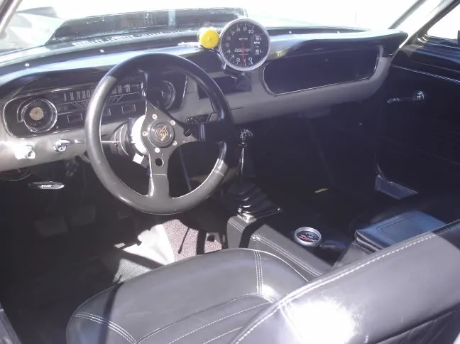 car4-8-06015.webp