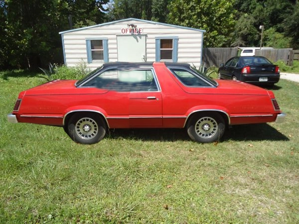 car_zps1e0c7bfe.webp