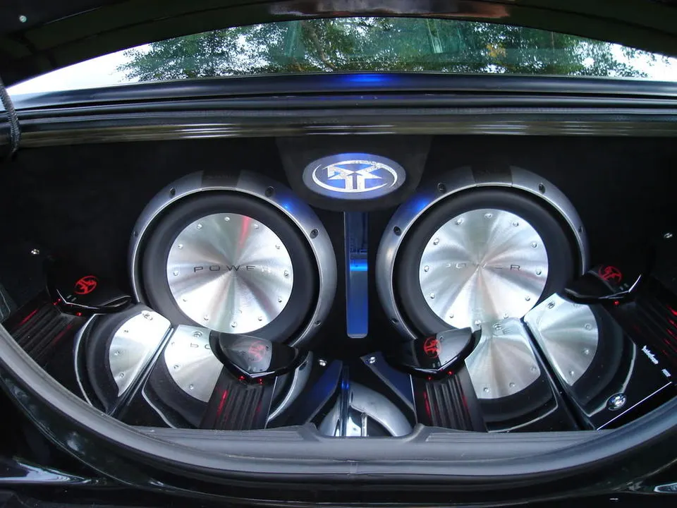 carmag013.webp
