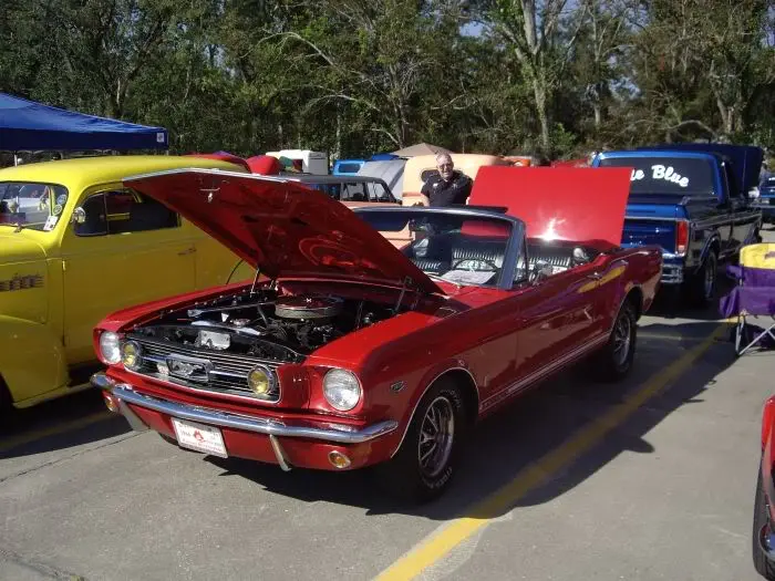 carshow011.webp