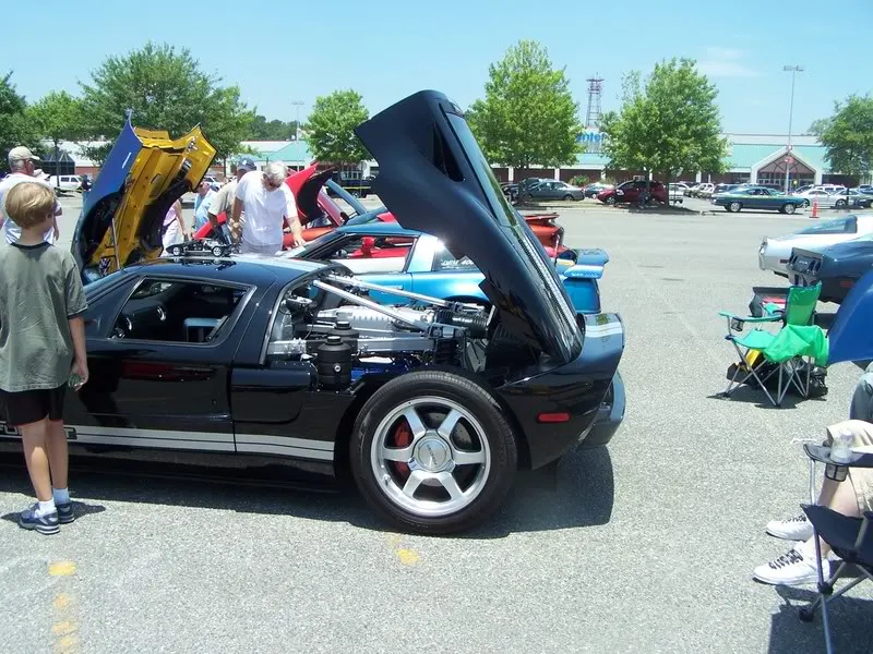 carshow041.webp