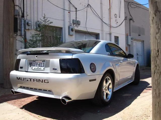 carshow186.webp