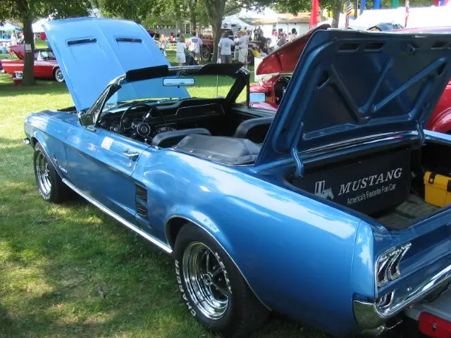 carshowpics002-1.webp