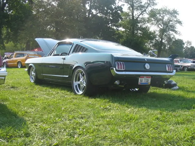 carshowpics044.webp