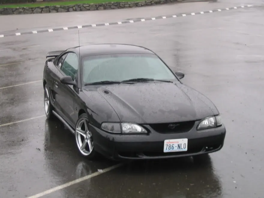 carwithsaleens011.webp