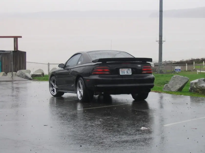 carwithsaleens012.webp