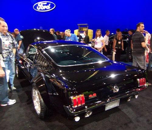 celeb-mustang-rear2.webp