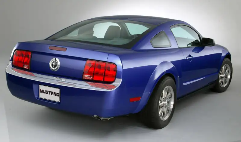 Chrome_Bumper_Cap_Rr_XLG.webp