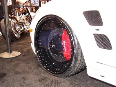 Clear_Polycarbonite_Wheels_1.webp