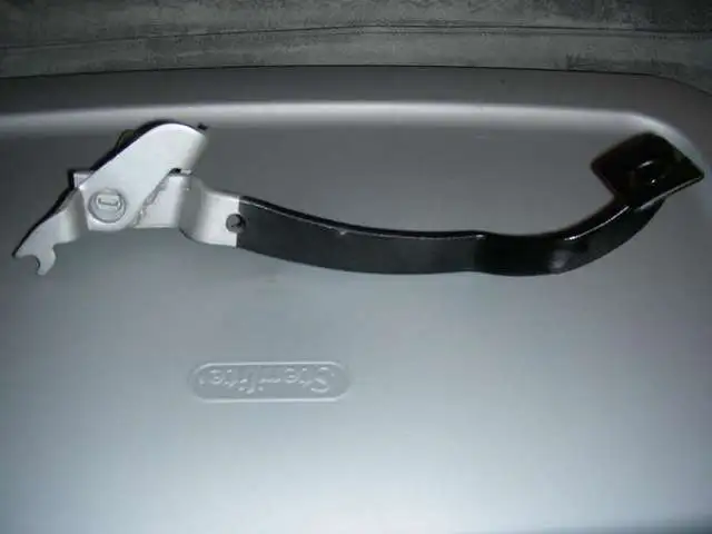 Clutch_5_Web.webp