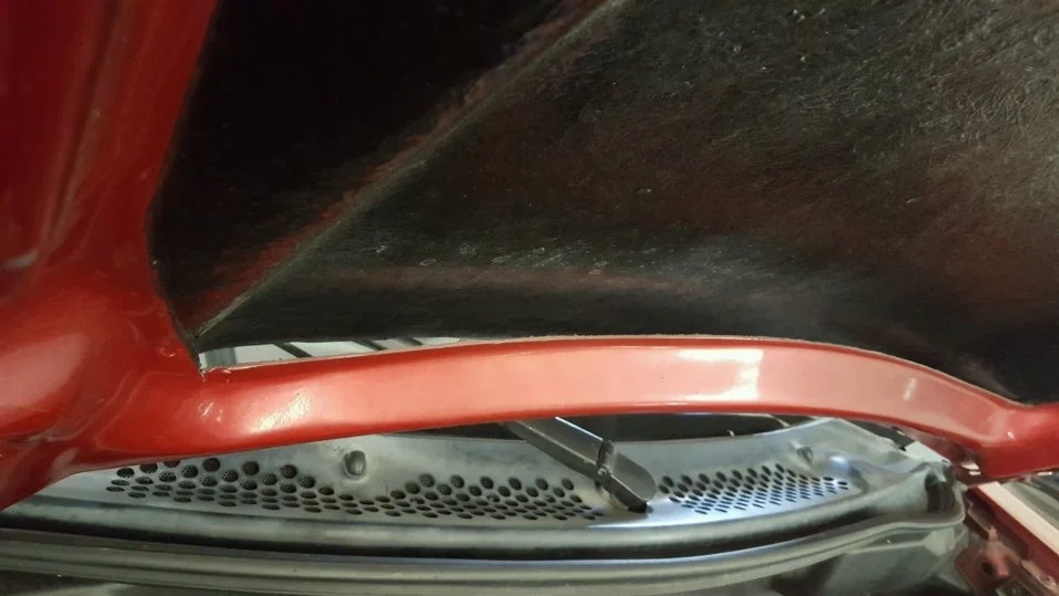 cobra R underside 2.webp