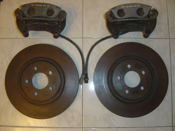 Cobra_brake_kit.webp