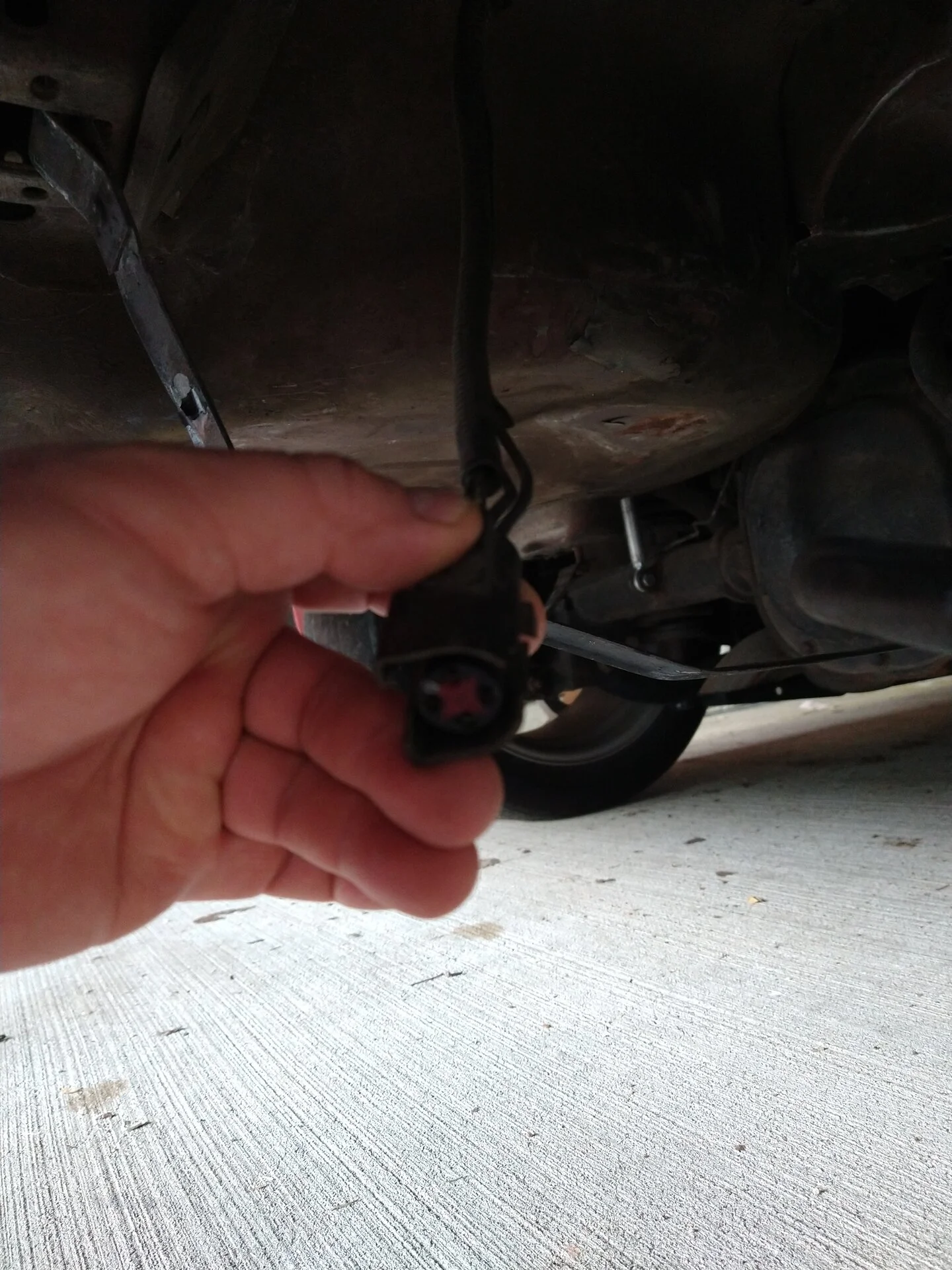 Connector above tank.webp