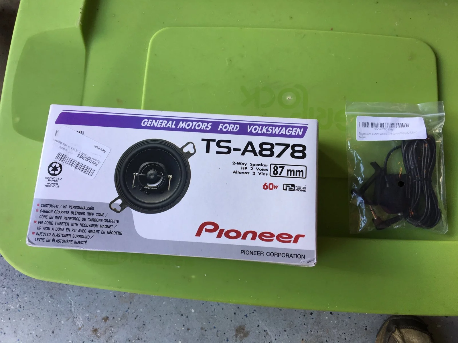 dashspeakers.webp