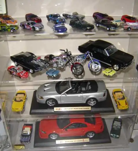diecastdisplay.webp