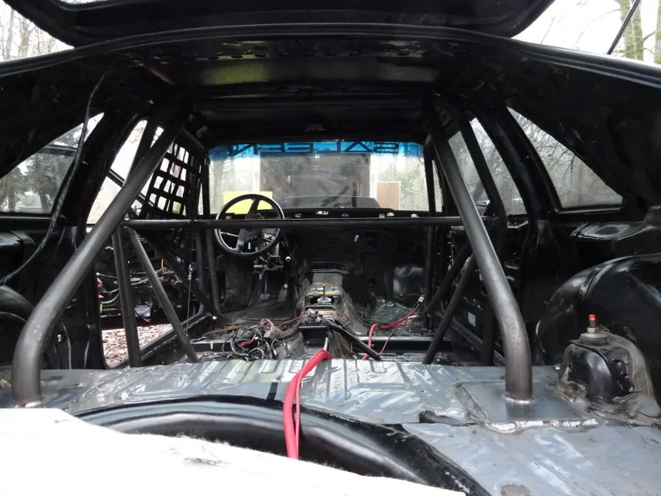 dragcar004.webp