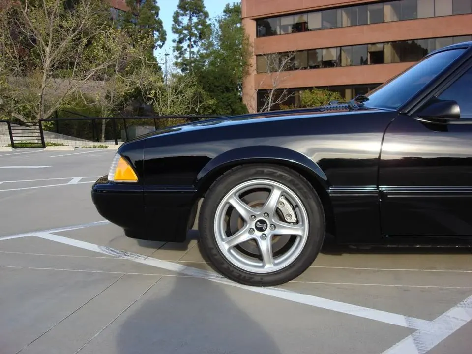 DriverFrontWheelGap.webp