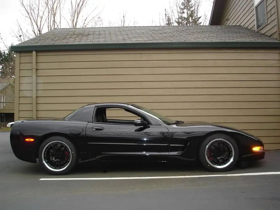 DSC01943Custom.webp