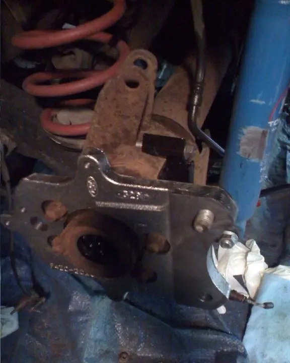 dscaliperbracket.webp