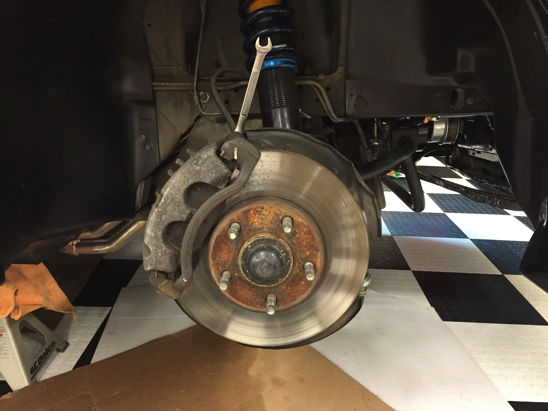 E.Cobra brakes and rear brakes (0).webp
