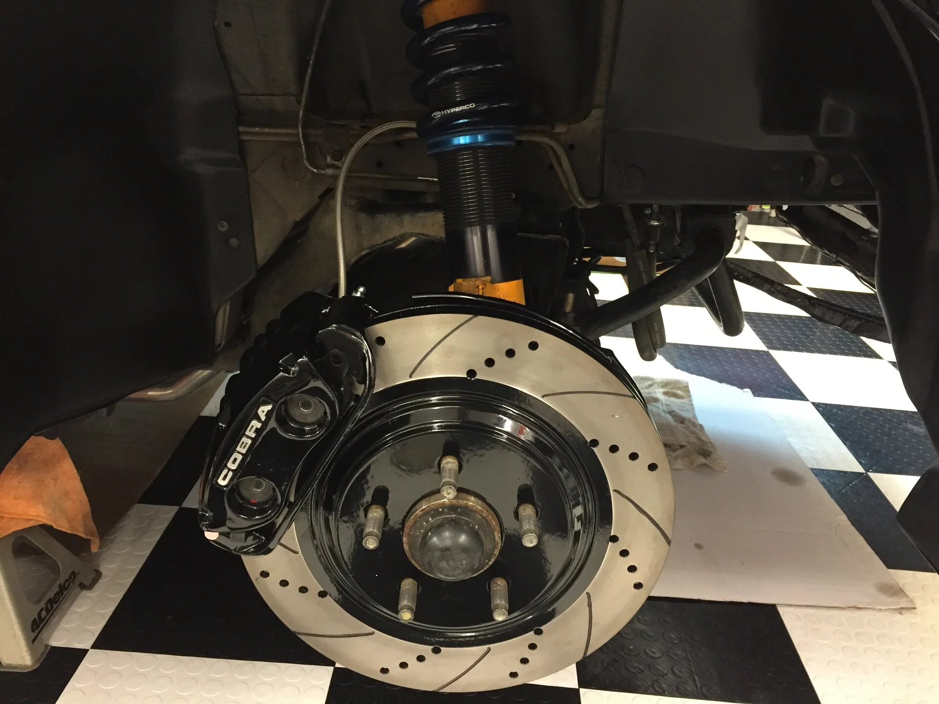 E.Cobra brakes and rear brakes (3).webp