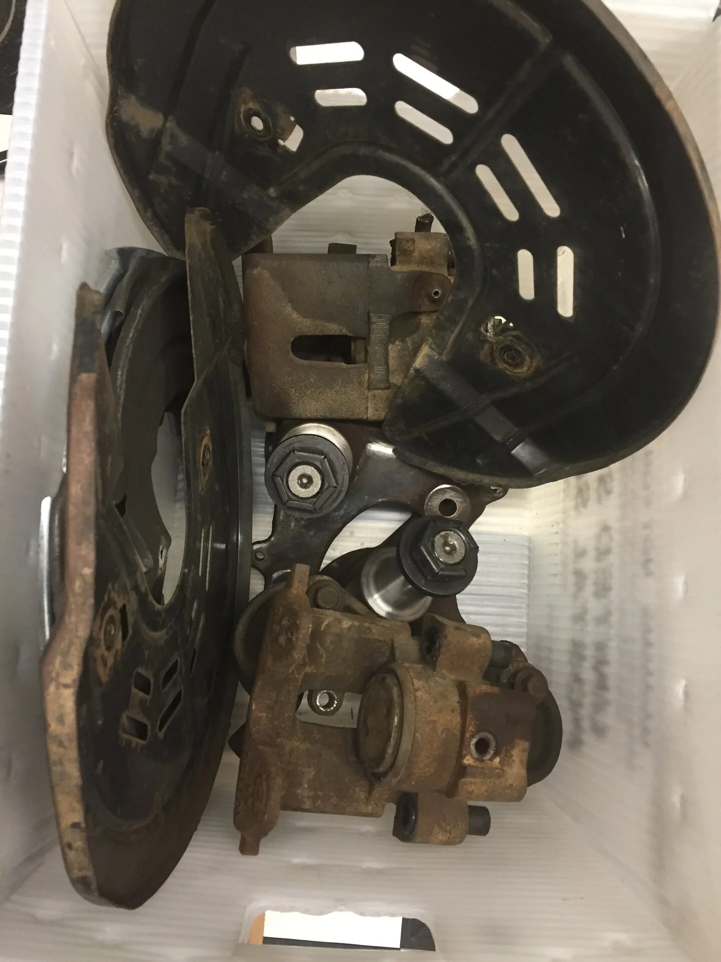 E.Cobra brakes and rear brakes (4).webp
