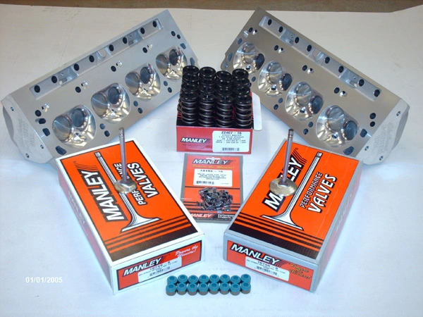 edelbrock_e-street_page.webp