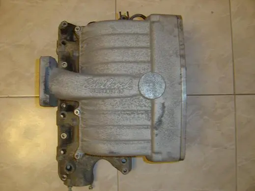 Edelbrock_Performer.webp