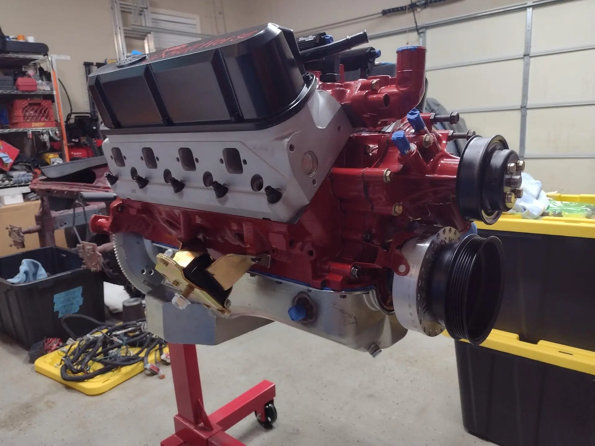 Engine - Lower Intake and Fuel Rails Side.webp