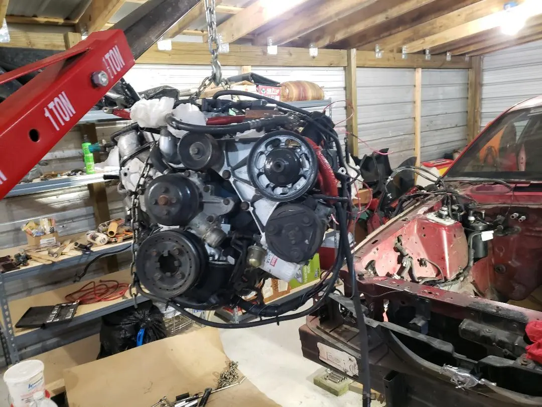 engine removal wrecked 95 2.jpg
