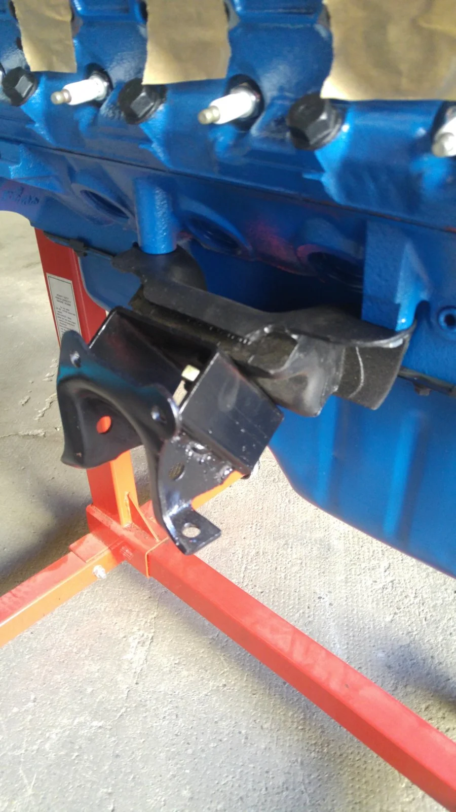 engine_mount_LH2.webp