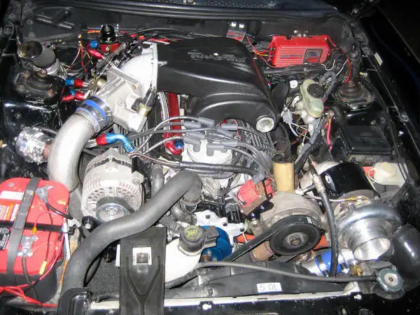enginebay-1.webp