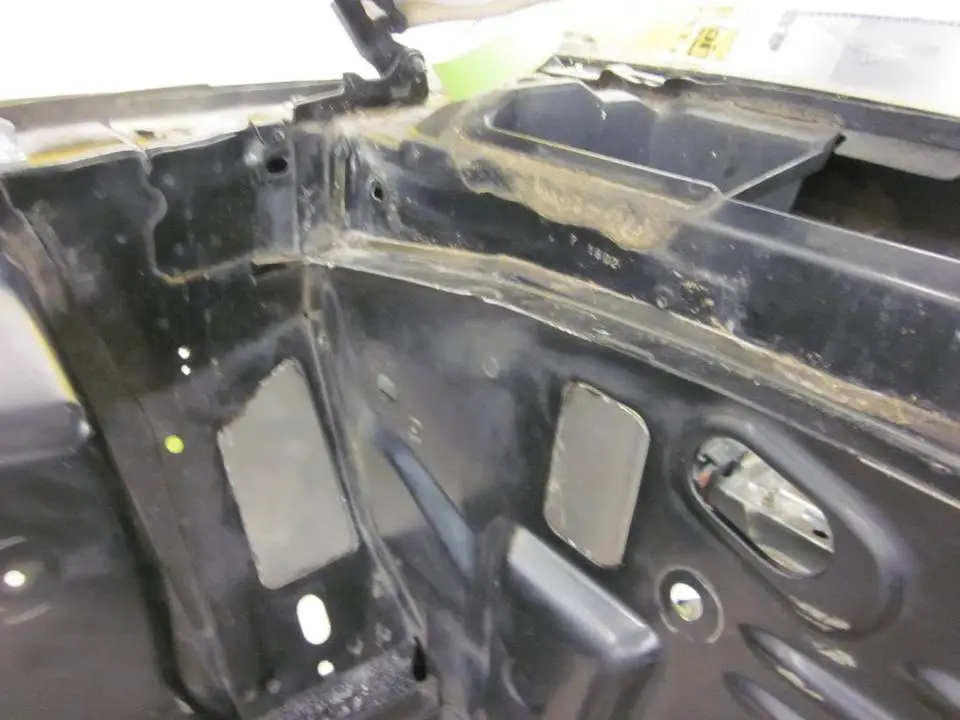 EngineBay23.webp