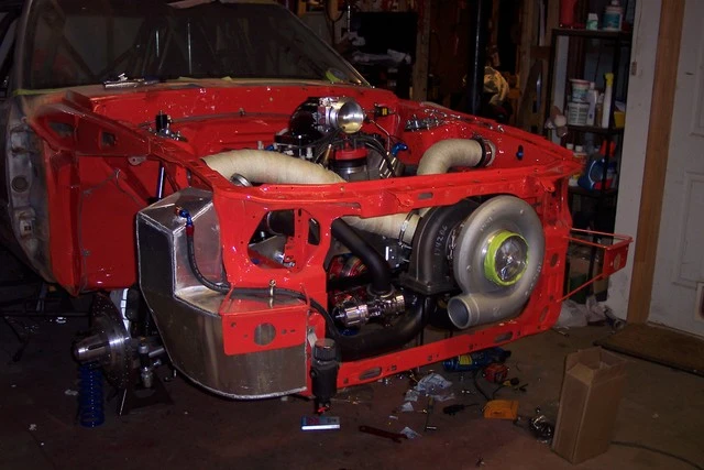enginecompartment002vk9.webp