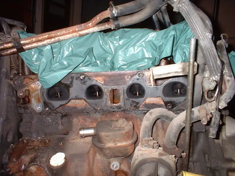 Enginepaint.disassemble002.webp