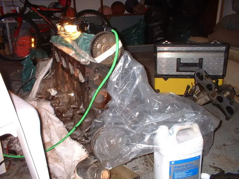 Enginepaint.disassemble013.webp