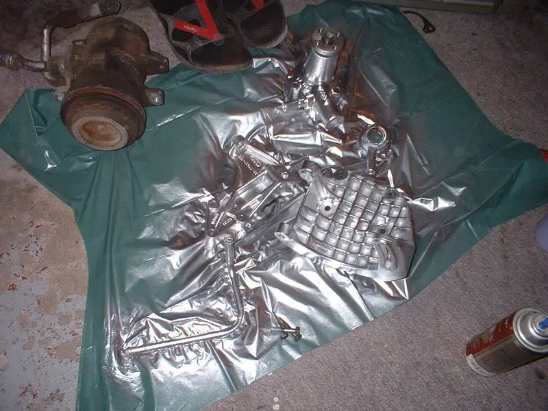 Enginepaint.disassemble015.webp