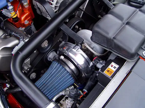 engineshot_03.webp