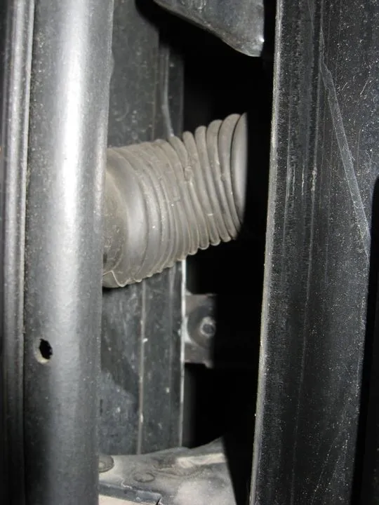 fender_bolts_3.webp