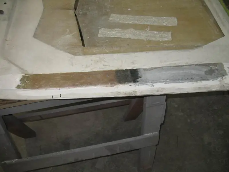 Fiberglasshoodrebuild008.webp