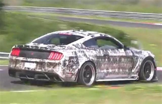Ford%20SVT%20Shelby%20GT350%20or%20GT500%20spied%20with%20insane%20sound%20-%2005.jpg