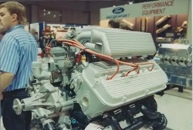 ford 32v 1.jpg