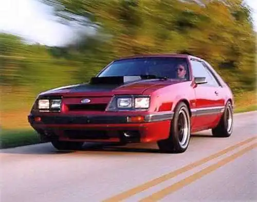 Ford_Mustang_03.webp