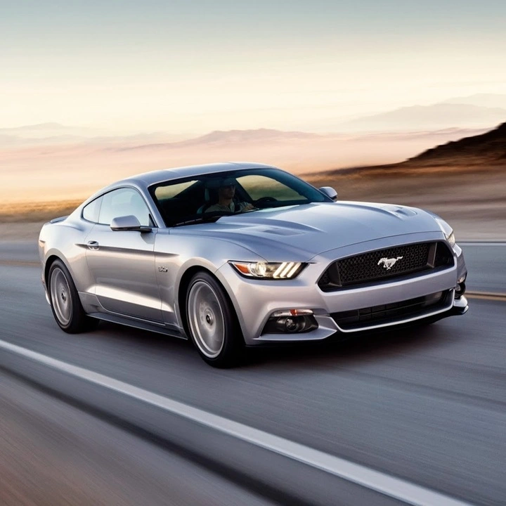 Ford_Mustang_5.webp