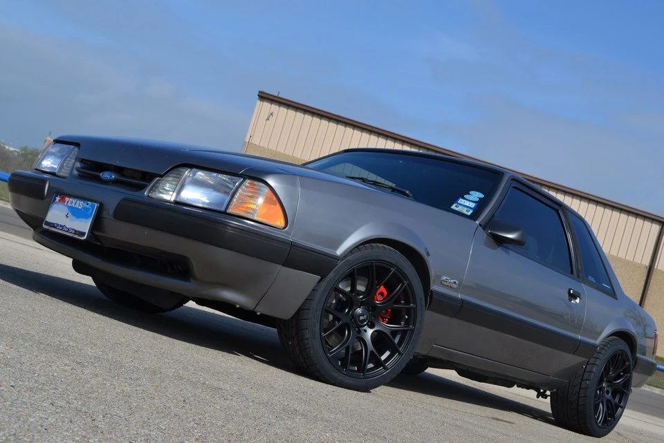 fox-body-mustang-disc-brake-conversion-installation-sve-5-lug-kit_7050.webp